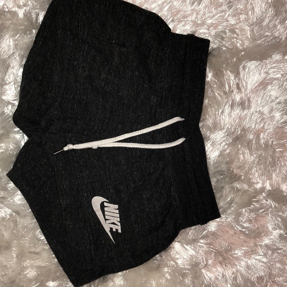 Nike Pants - Nike shorts size xs